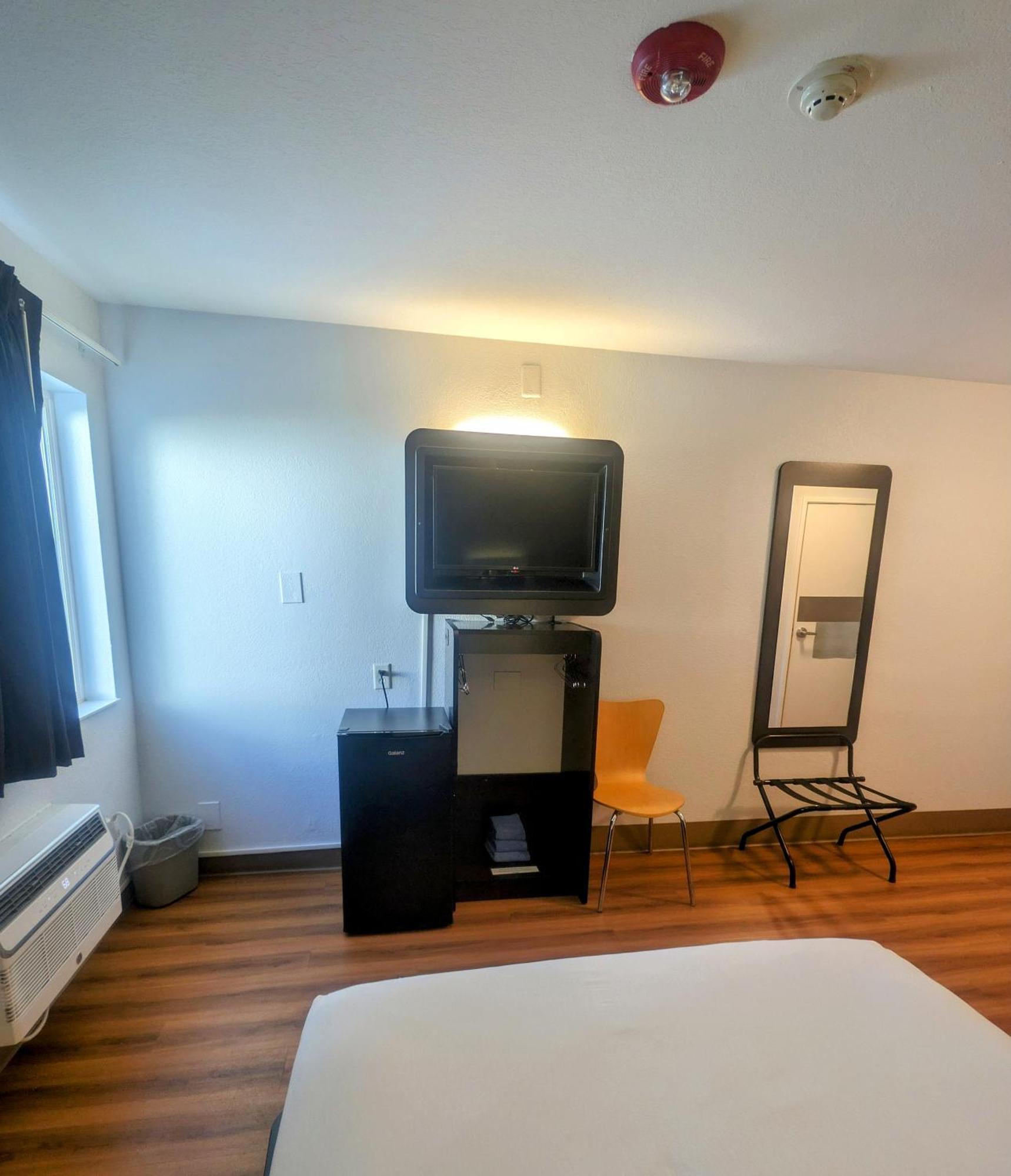 Econo Lodge Айдахо-Фолс Экстерьер фото